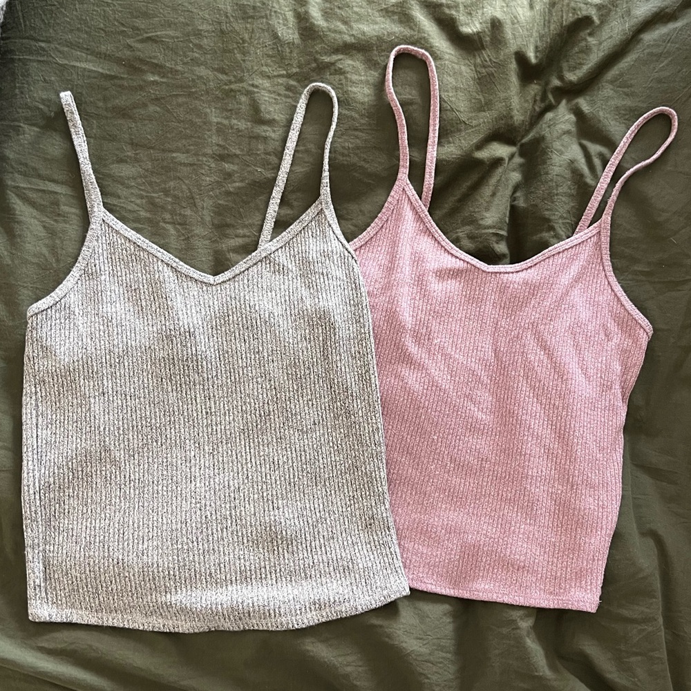 Set of Ribbed Cropped Tanks